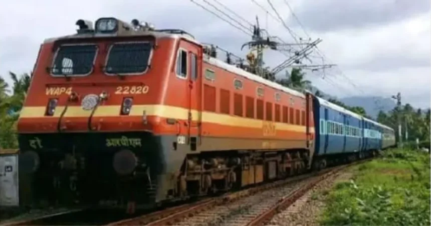 बहराइच नई ट्रेन सेवा नेपालगंज से वाराणसी हरी झंडी समारोह