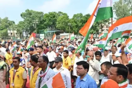 भगवंतनगर तिरंगा यात्रा में उमड़े हजारों लोग