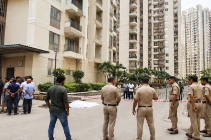 गाजियाबाद राजनगर एक्सटेंशन बुजुर्ग मौत - केडीपी ग्रैंड सवाना सोसाइटी