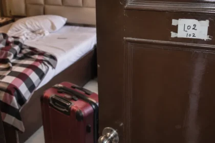 जालंधर होटल में युवती की लाश मिलने के बाद मौके पर पुलिस
