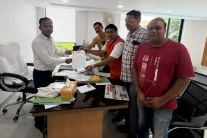 किला रोड चौड़ीकरण को लेकर MDA कार्यालय में व्यापारियों की बैठक