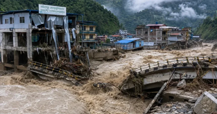 नेपाल बाढ़ भोटे कोशी नदी जलस्तर रेस्क्यू ऑपरेशन